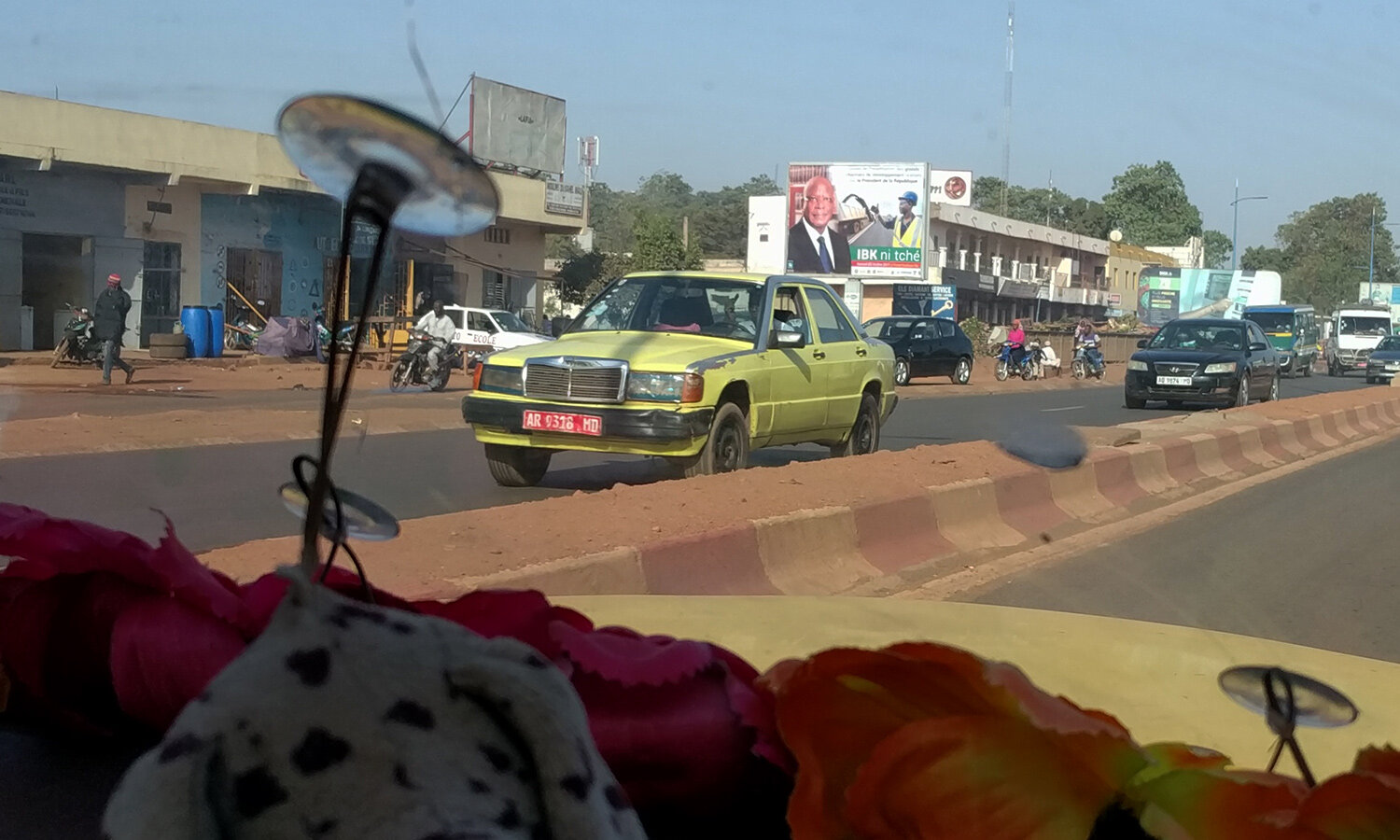 Billboard saying "IBK ni ce"